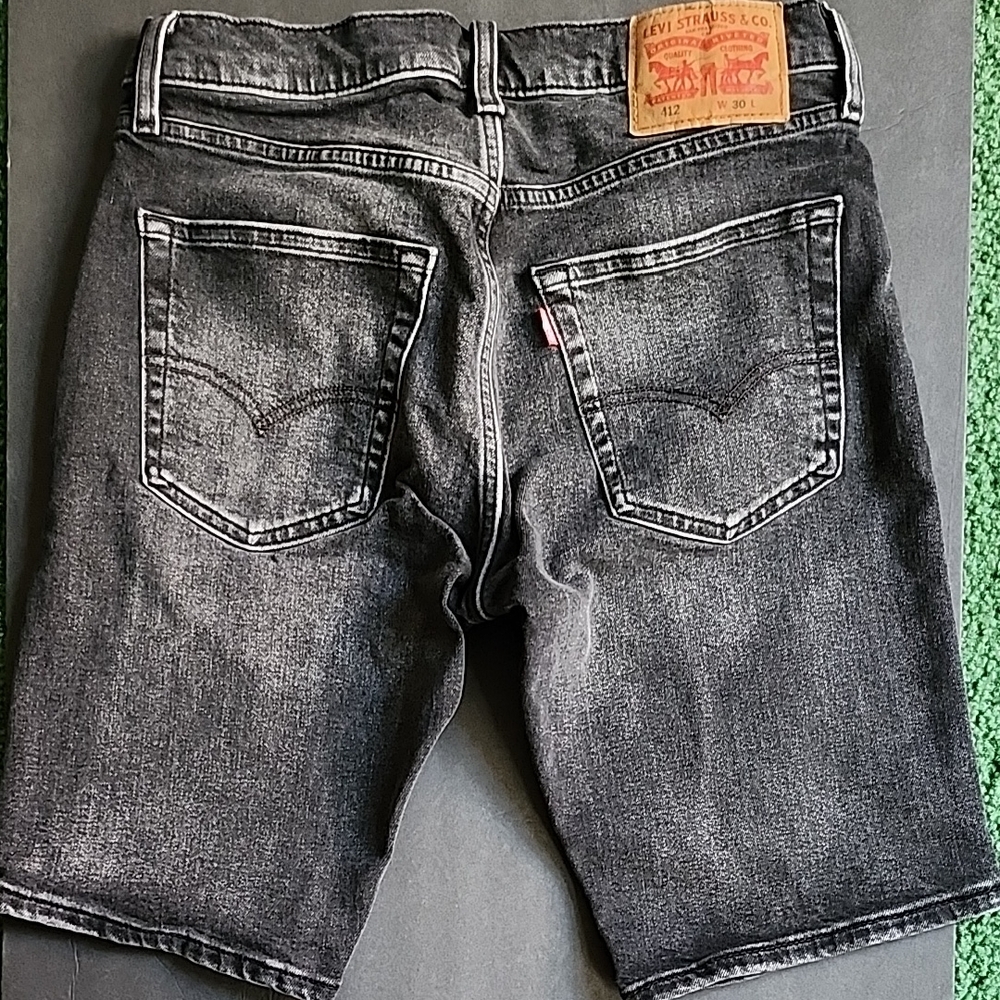 Levi's Men's Dark Gray Jean Shorts